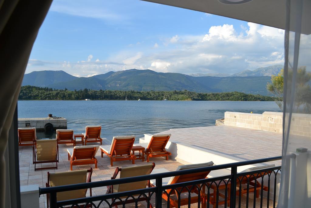 Apartments Harmonia Tivat Exterior foto