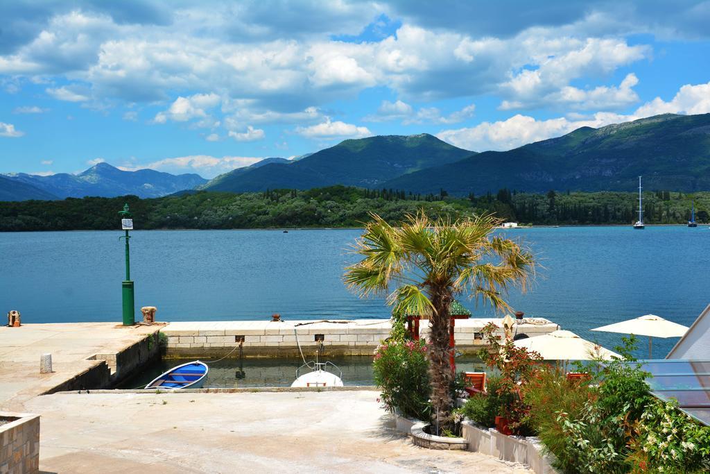 Apartments Harmonia Tivat Exterior foto